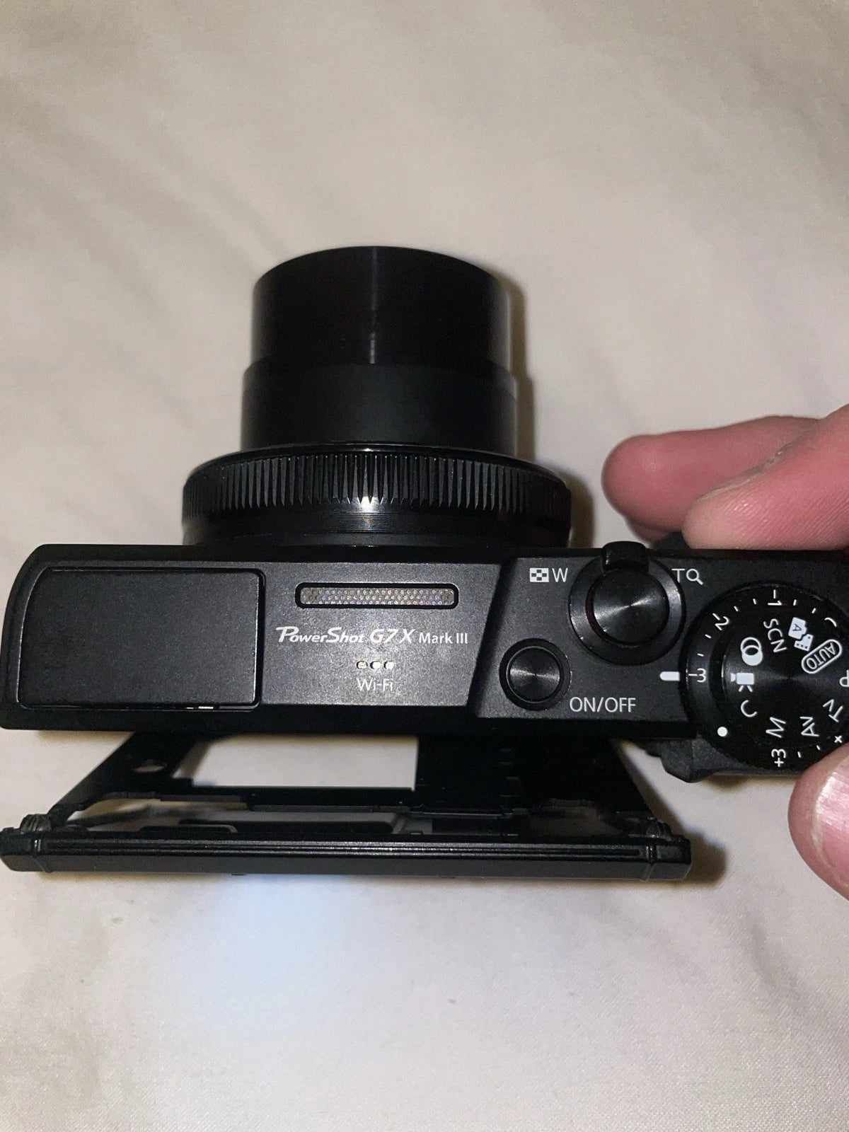 Canon G7X Mark lll Vlogging Kit And Additional Accessories.