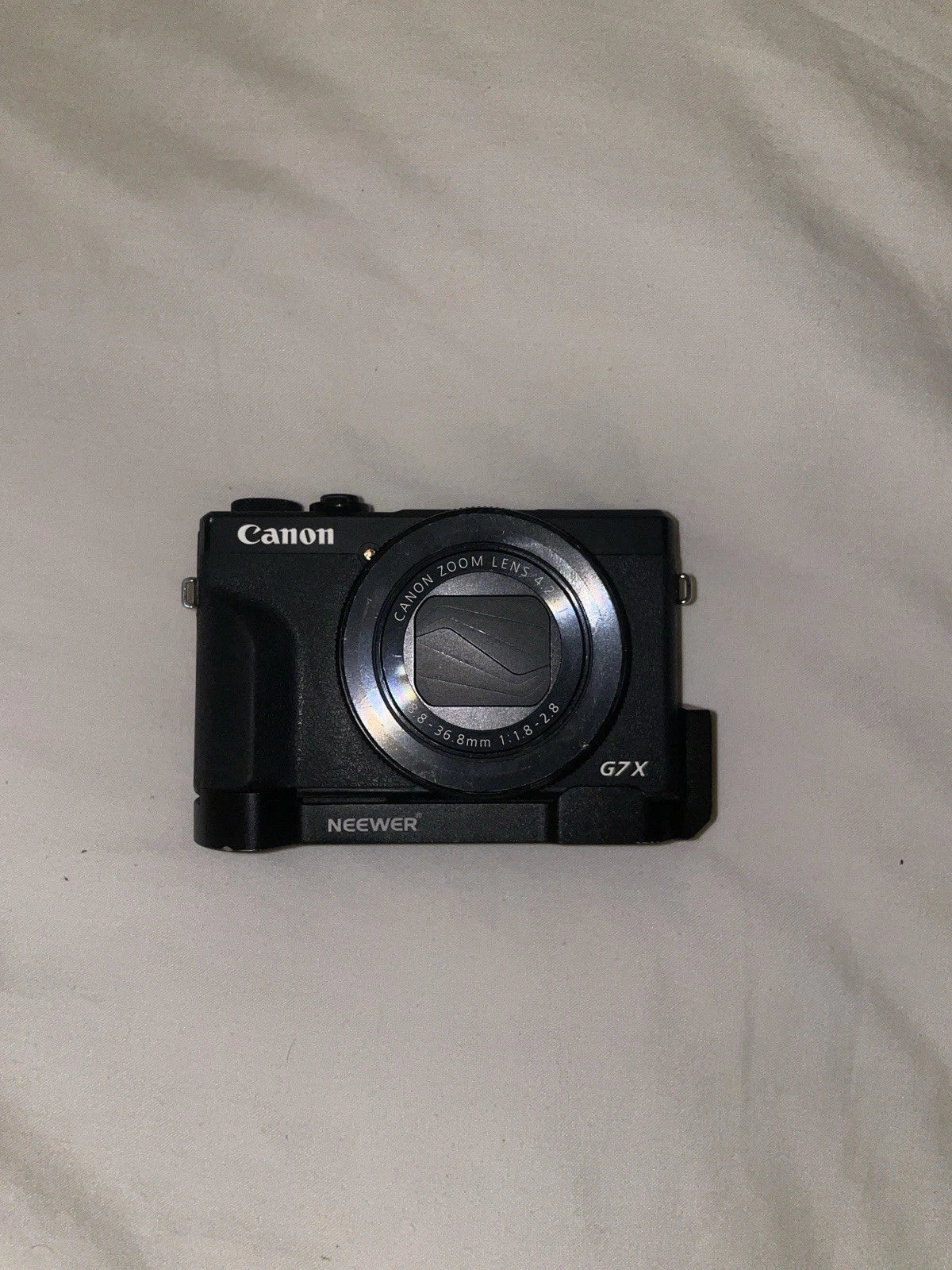 Canon G7X Mark lll Vlogging Kit And Additional Accessories.
