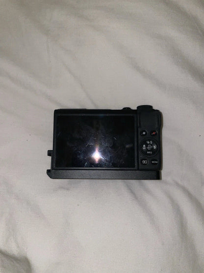 Canon G7X Mark lll Vlogging Kit And Additional Accessories.
