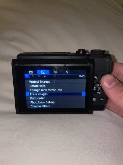 Canon G7X Mark lll Vlogging Kit And Additional Accessories.
